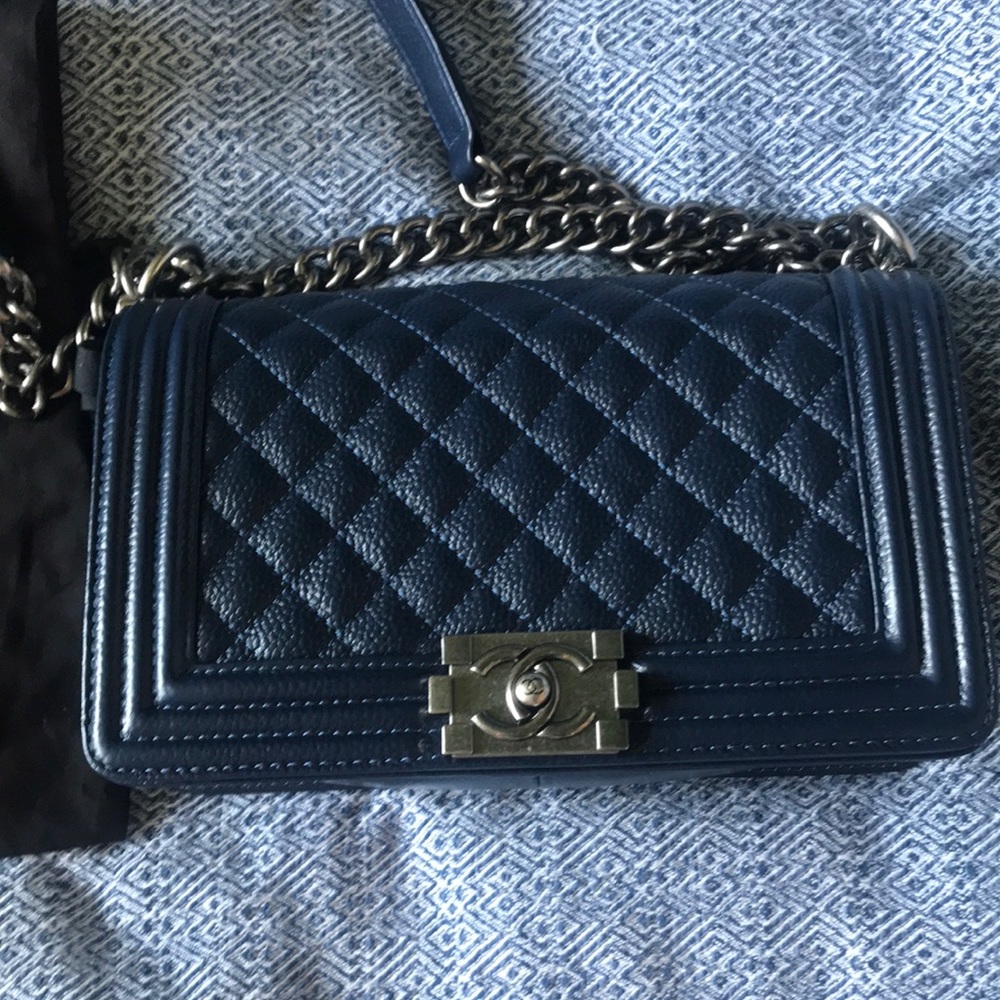 Chanel boy bag